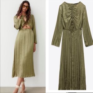 NWT Zara green cut out dress
